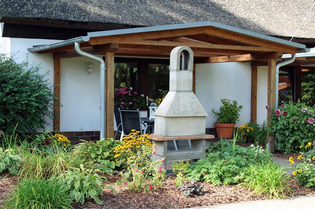 Zur Alten Boddenfischerei Ferienwohnung Zander Neuendorf Heide Bagian luar foto