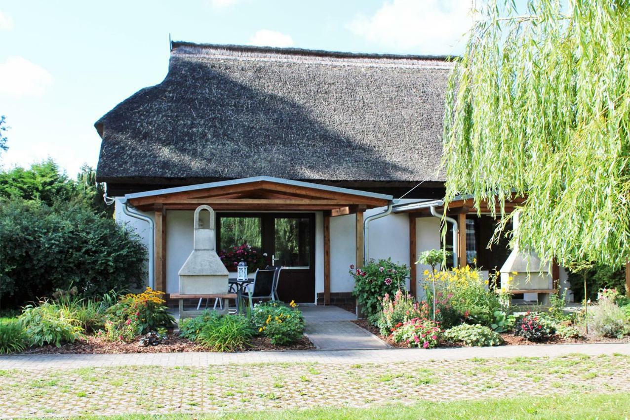 Zur Alten Boddenfischerei Ferienwohnung Zander Neuendorf Heide Bagian luar foto